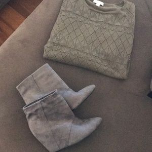 new york & company olive green sweater!